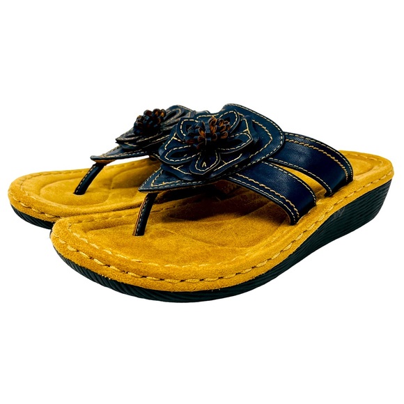Cliffs by WHITE MOUNTAIN Shoes - CLIFFS White Mountain Navy Blue Leather 3D Flower Sandals Thong Wedge Sz 7.5